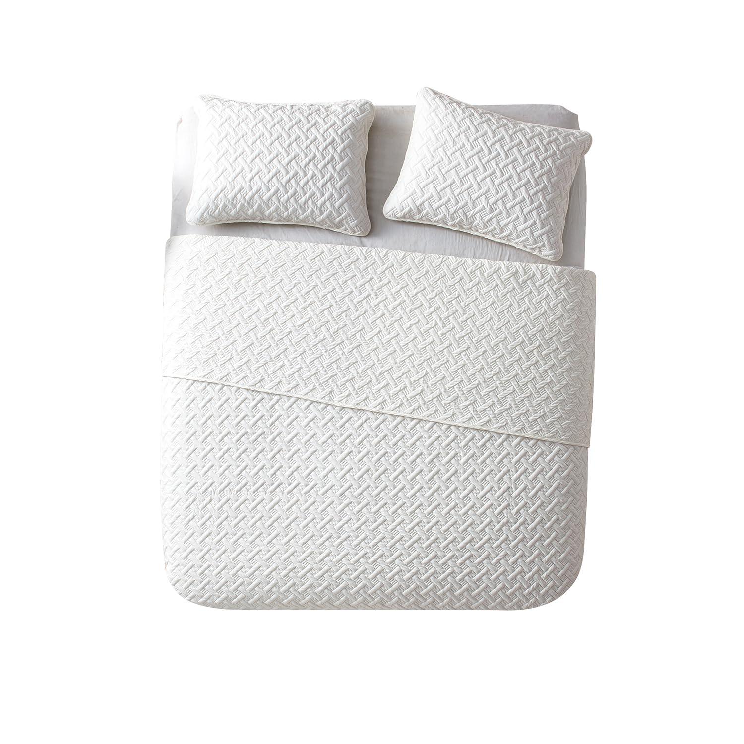 Nina Embossed Basketweave Quilt Set