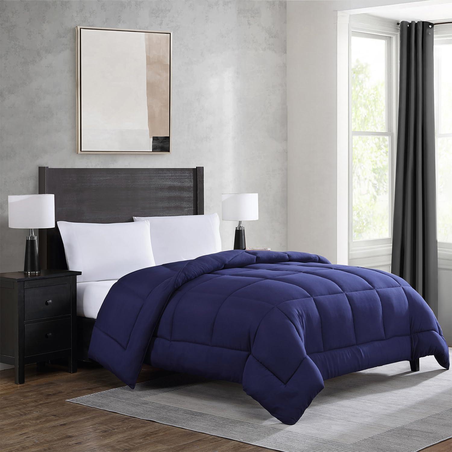 Perry Ellis All Season Soft Quilted Down Alternative Comforter