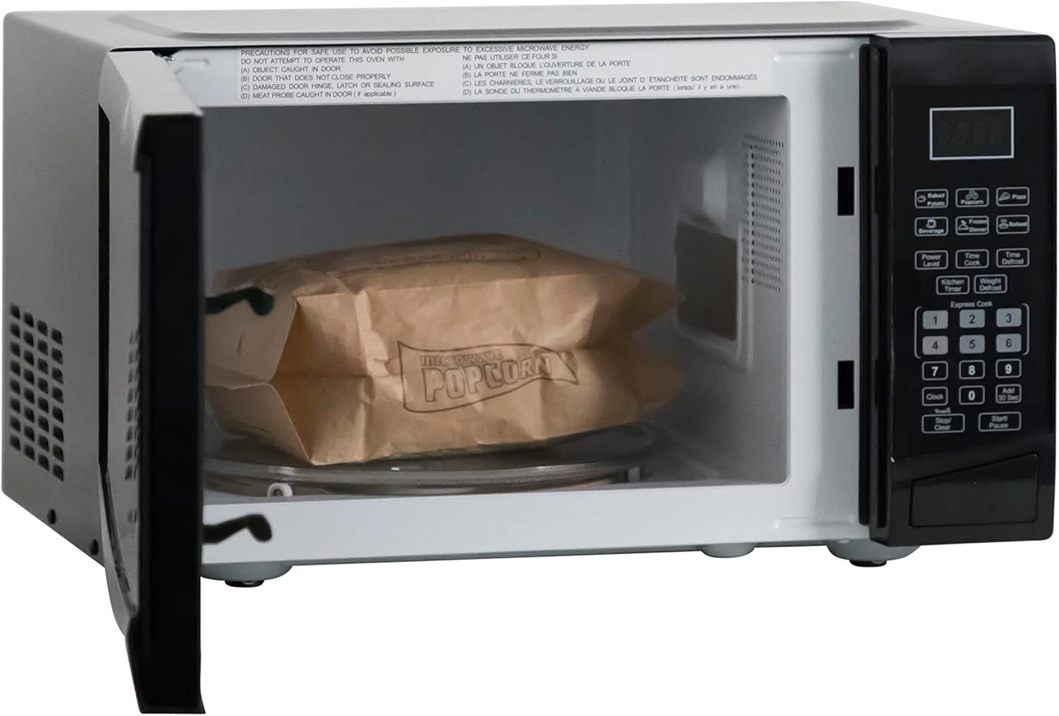 West Bend WBMW92B West Bend 0.9 cu. ft. Microwave Oven