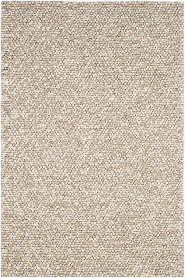 Ivory Beach House 4' x 6' Hand-Tufted Wool Area Rug