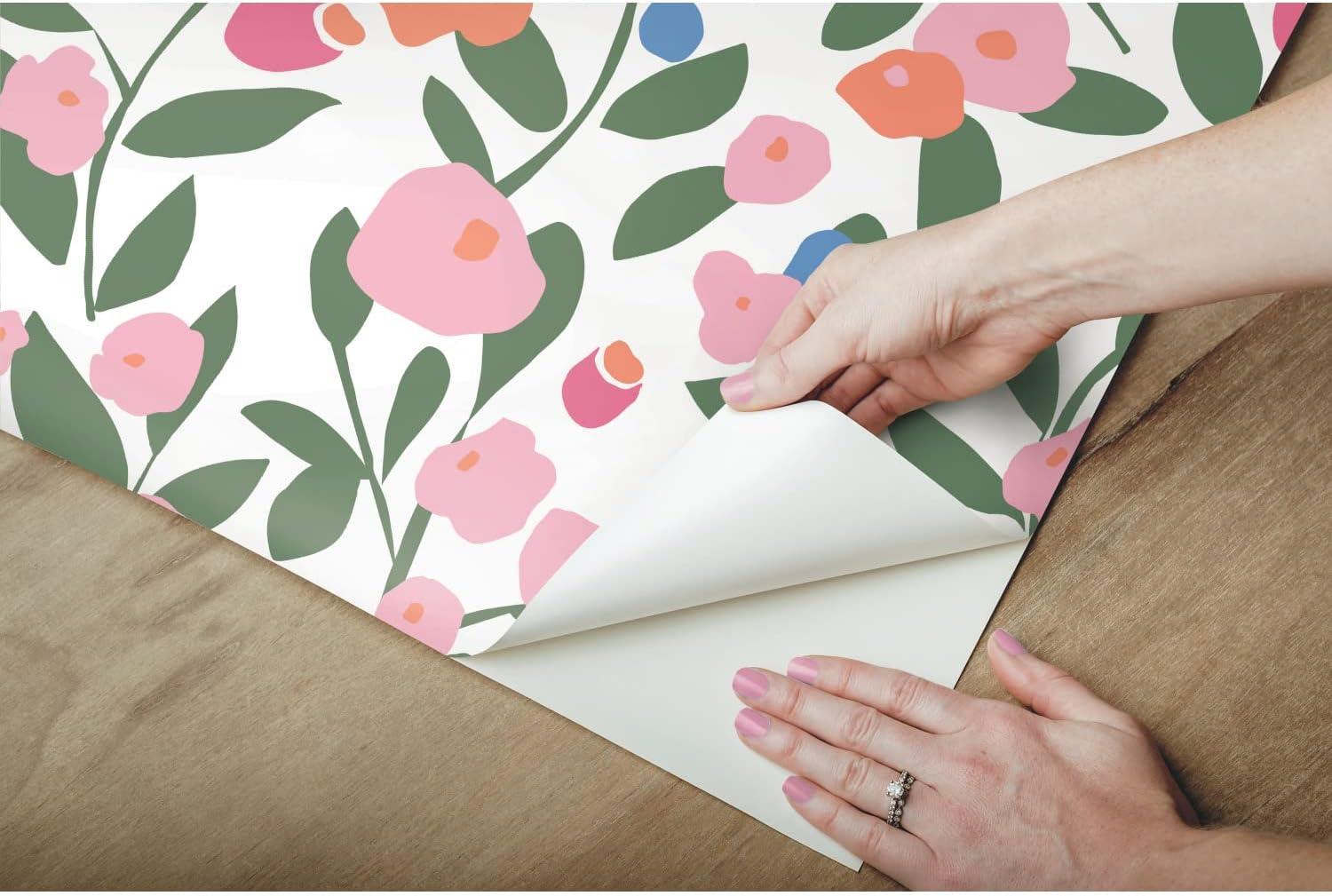 Kensington Peel & Stick Floral Roll