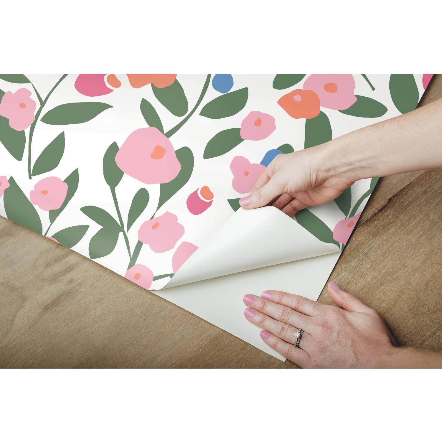 Kensington Peel & Stick Floral Roll