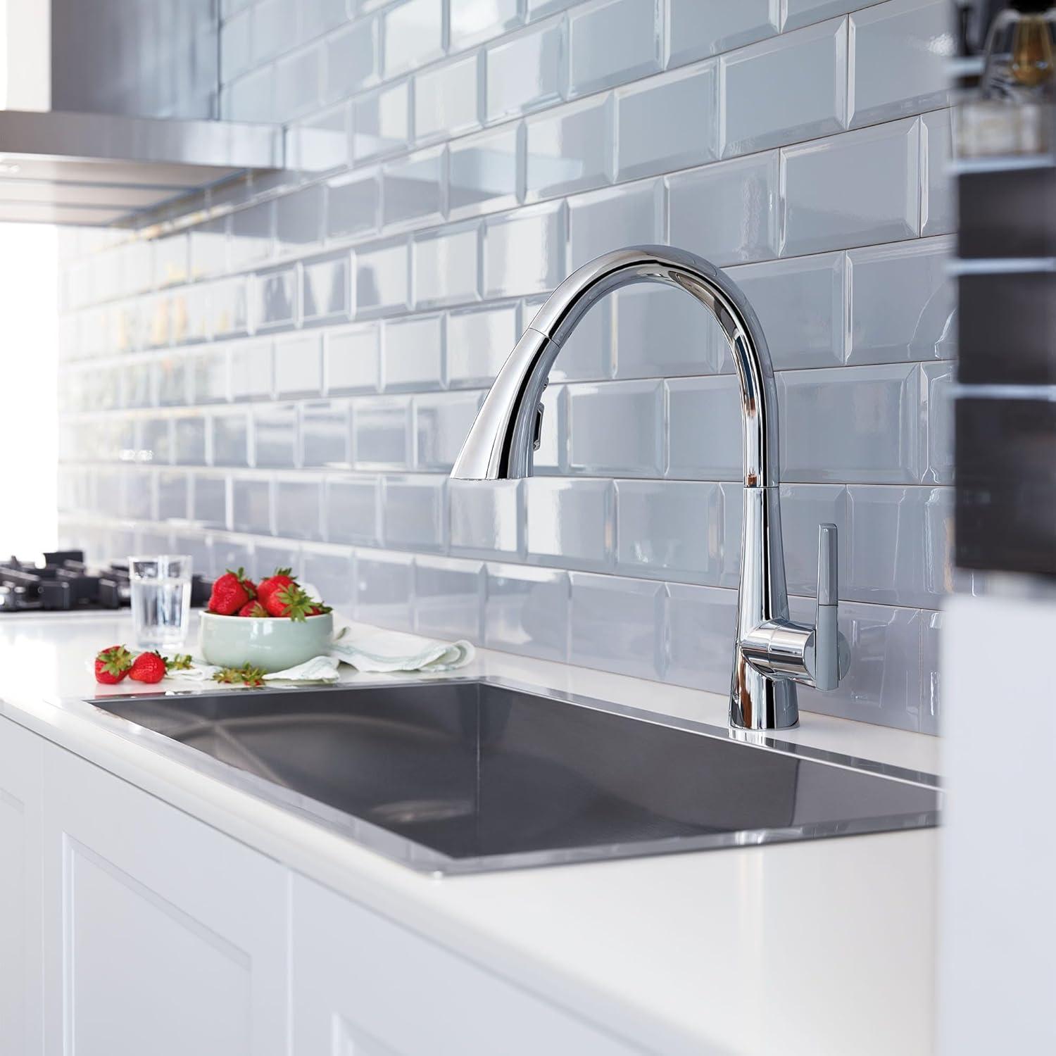 ZEDRA Single-Handle Pull Down Kitchen Faucet Triple Spray 1.75 GPM