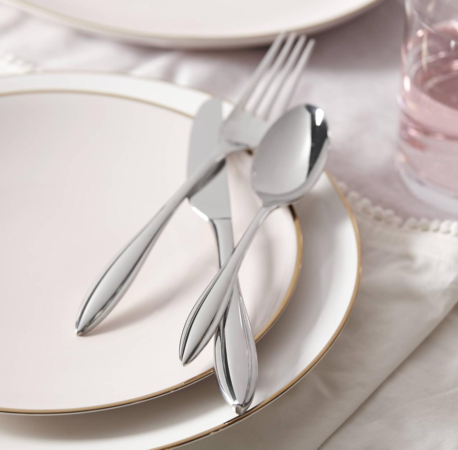 White Porcelain Coupe Dinner Plates with Gold Accents, Set of 4