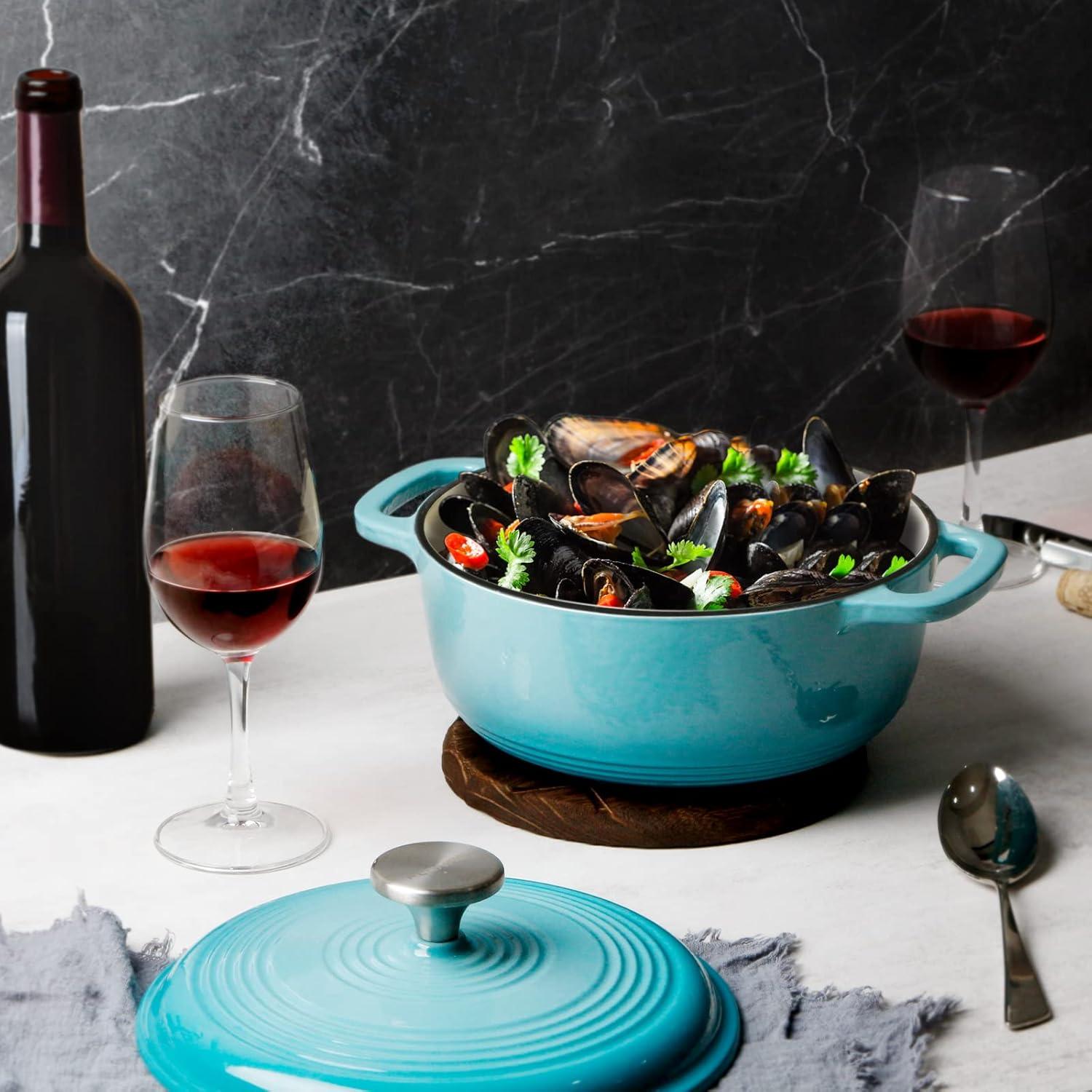 Gradient Blue 3-Quart Enameled Cast Iron Dutch Oven with Lid