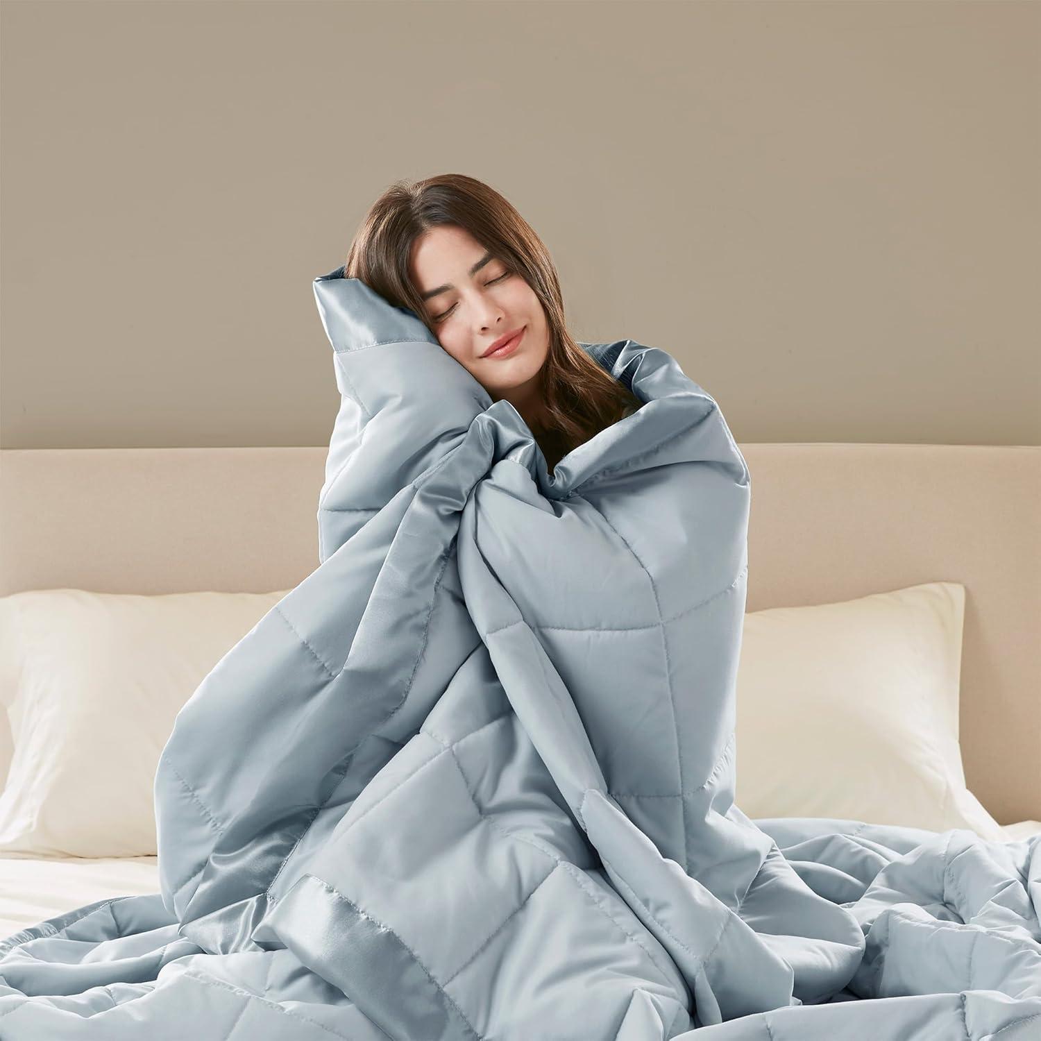 Lightweight Down Alternative Blanket with Satin Trim