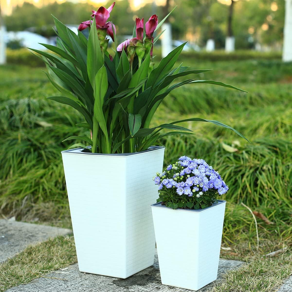 White Plastic Self-Watering Indoor Planters with 3D Pattern, 10.7" x 6.9", Set of 2