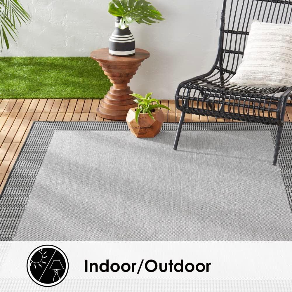 Nicole Miller New York Patio Country Landry Traditional Border Indoor/Outdoor Area Rug, Grey/Black, 5'2"x7'2"