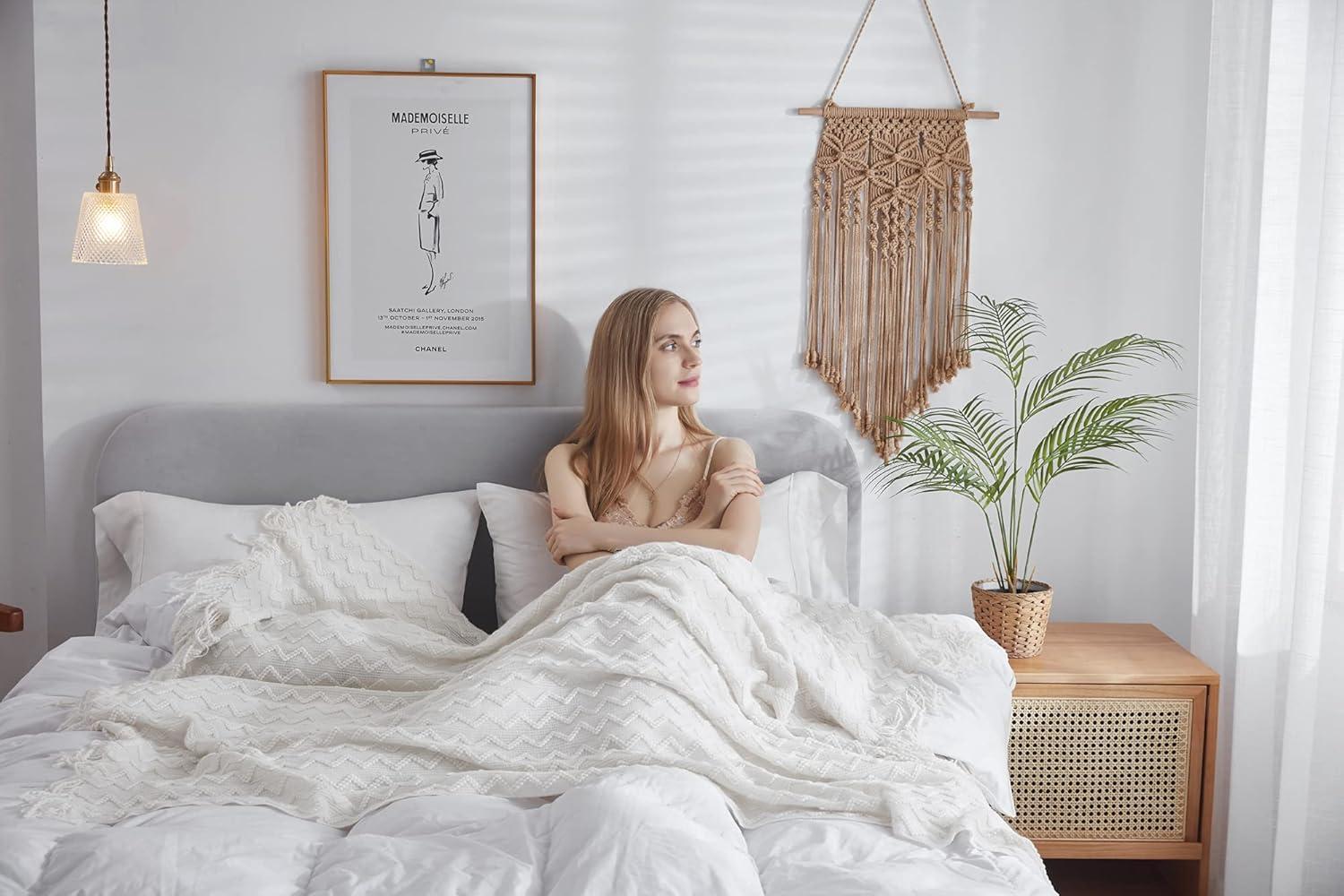 Lunarose Throw Blanket for Couch,Soft Cozy Knit Blanket,Lightweight Decorative Throw for Sofa Chair Bed Travel and Living Room-All Seasons Suitable for Women,Men and Kids (White-Wave, 50"x60")