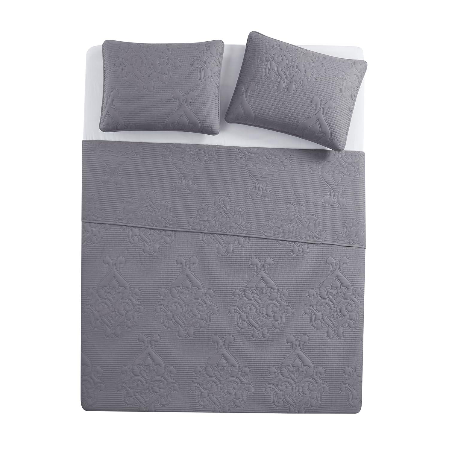 VCNY Square 3-Piece Solid Pinsonic Textured Quilt Set