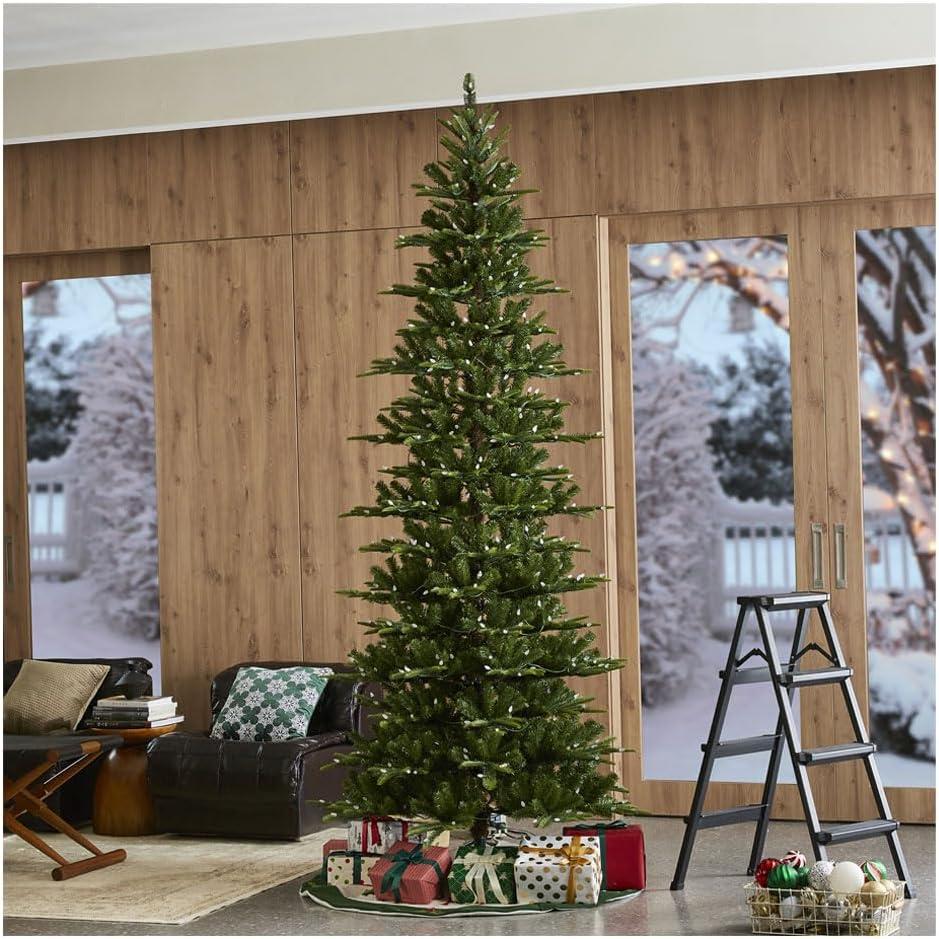 Glitz Design Glitzhome 9ft Pre-Lit Snow Flocked Fir Artificial Christmas Tree with 650 Warm White