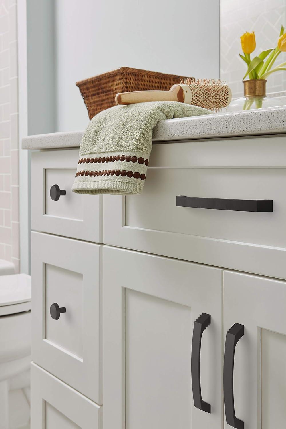 Amerock Premise Cabinet and Drawer Pull