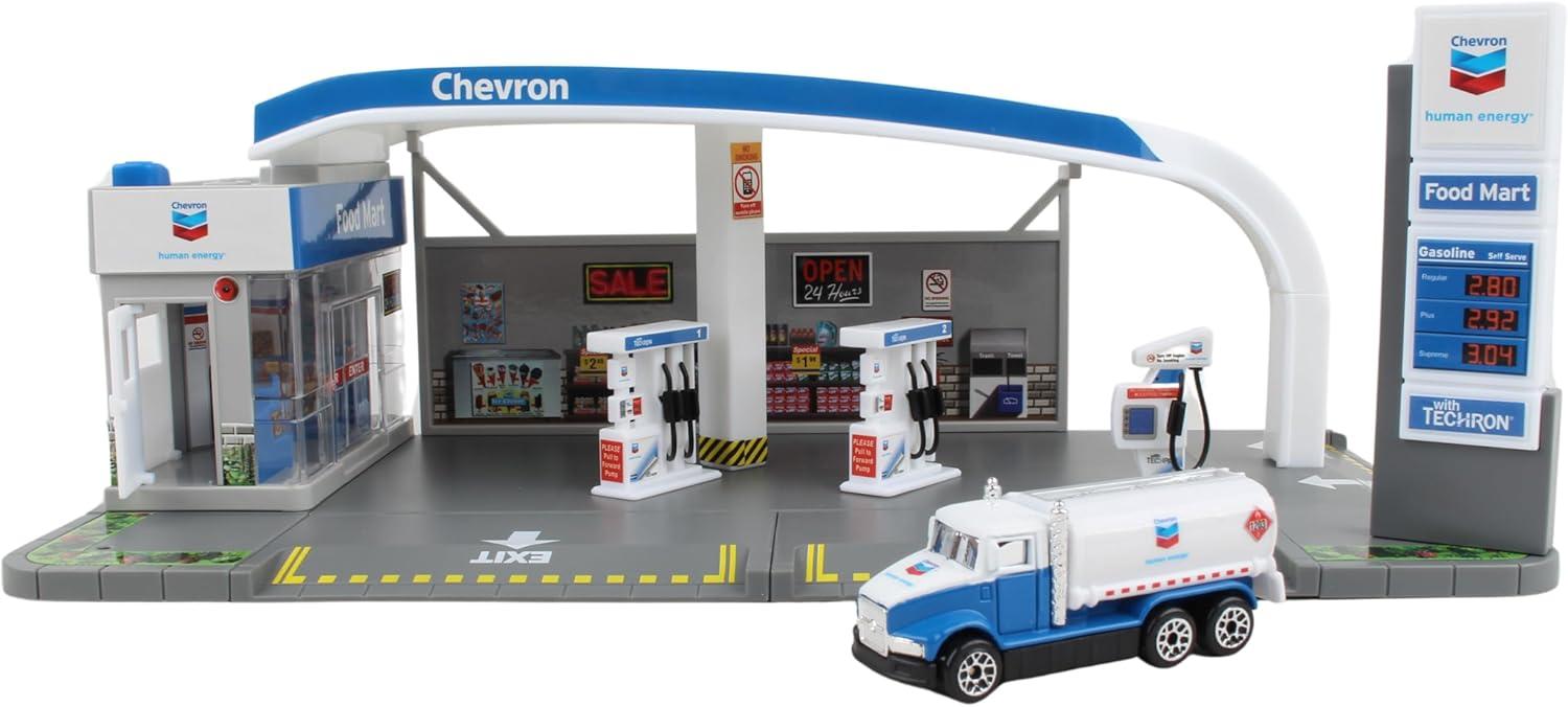 Daron Chevron Gas Station Playset