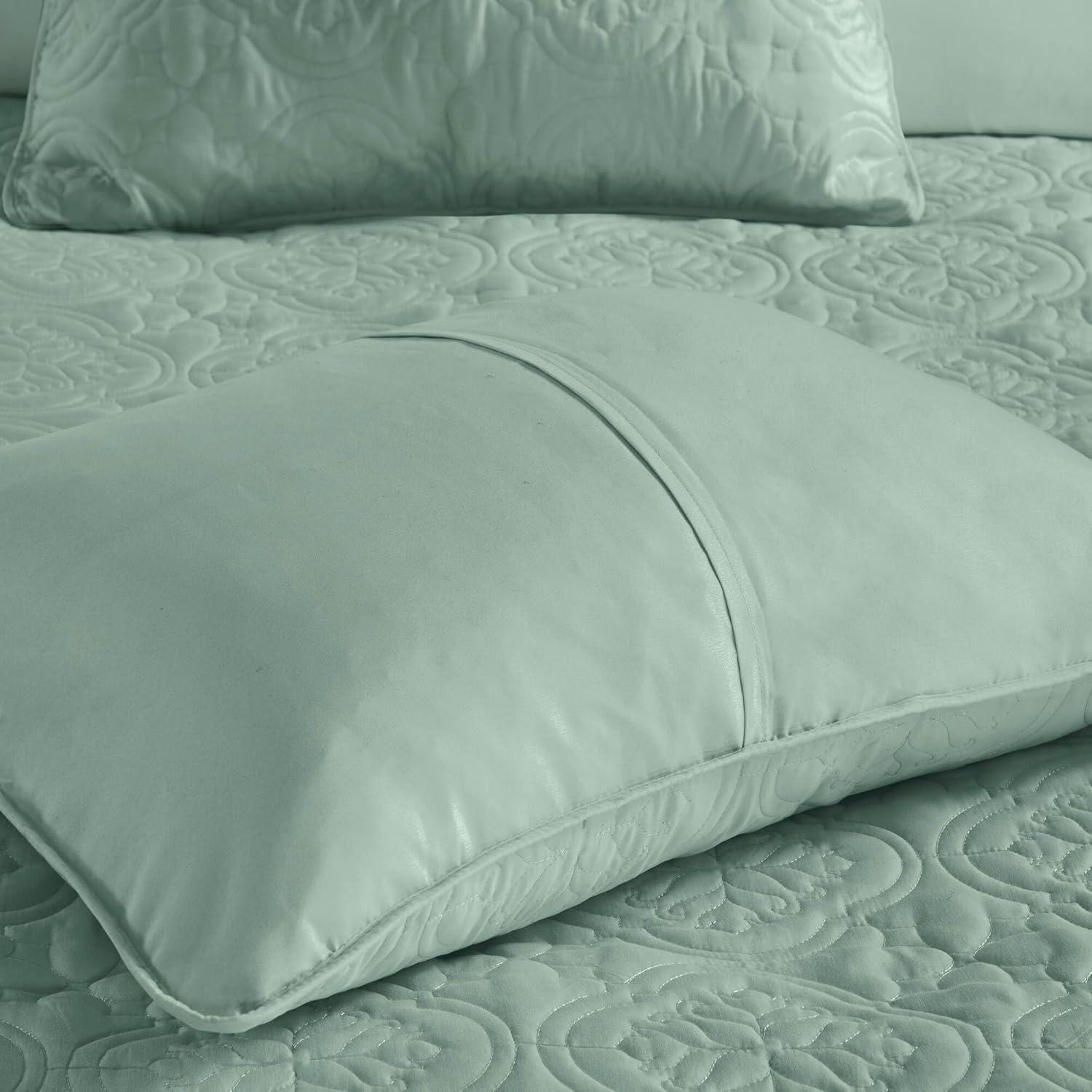 Seafoam Microfiber Reversible Full Bedspread Set