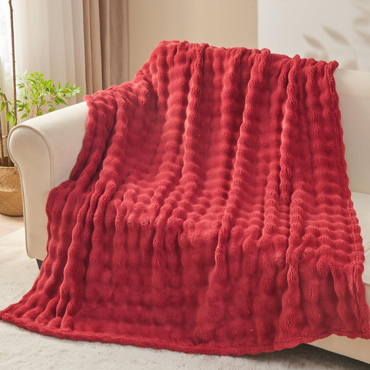 PAVILIA Soft Thick Fleece Flannel Ribbed Striped Throw Blanket, Luxury Fuzzy Plush Warm Cozy for Sofa Couch Bed