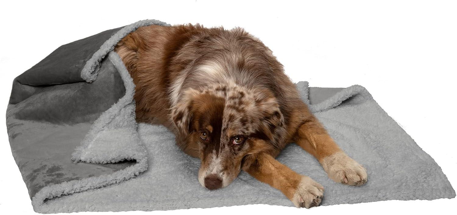 FurHaven Snuggly & Warm Soft-Edge Warming Waterproof Blanket