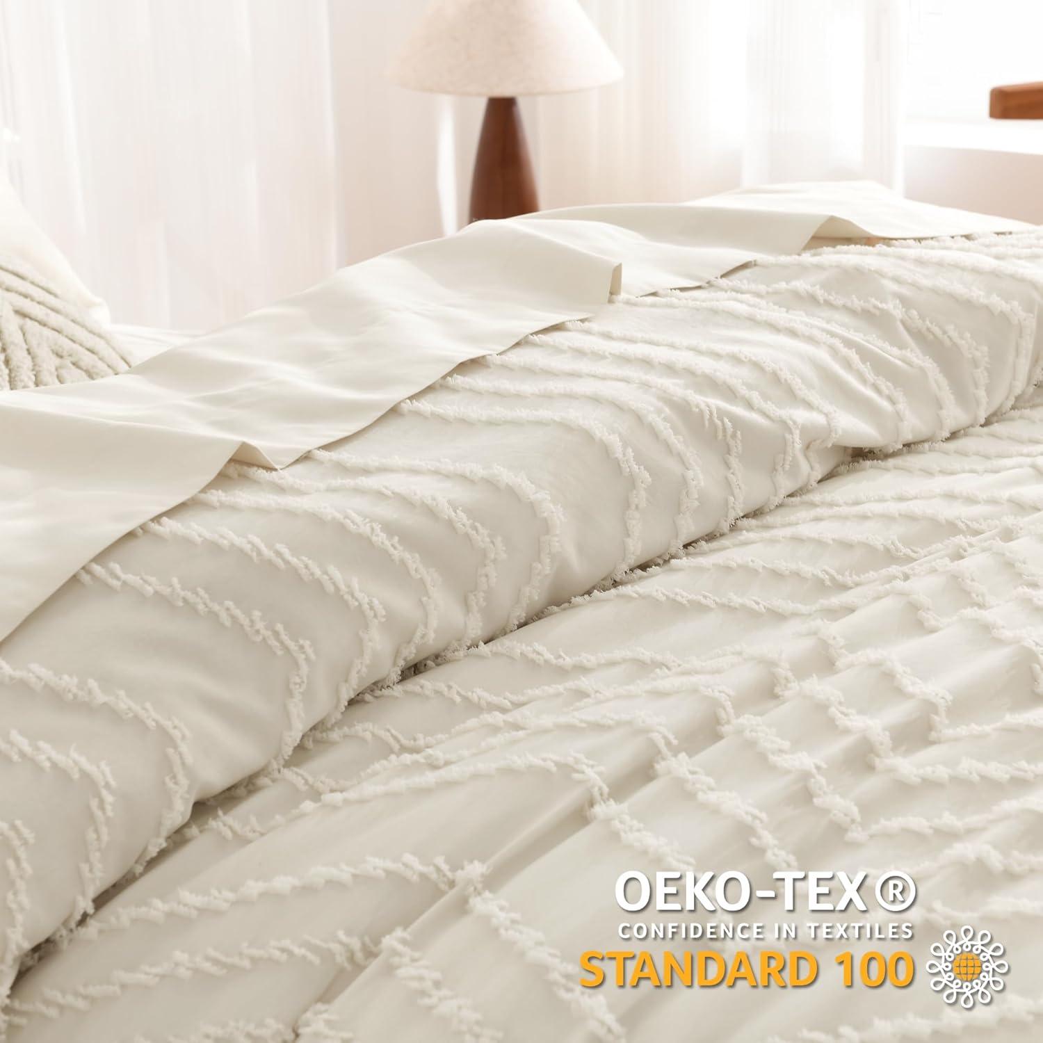 Andency Emerald Dark Green Comforter Set Full, Bed in a Bag 7 Pieces Boho Tufted Bedding Set, All Season Bed Sets with 1 Comforter, 2 Pillow Shams, 2 Pillowcases, 1 Flat Sheet, 1 Fitted Sheet