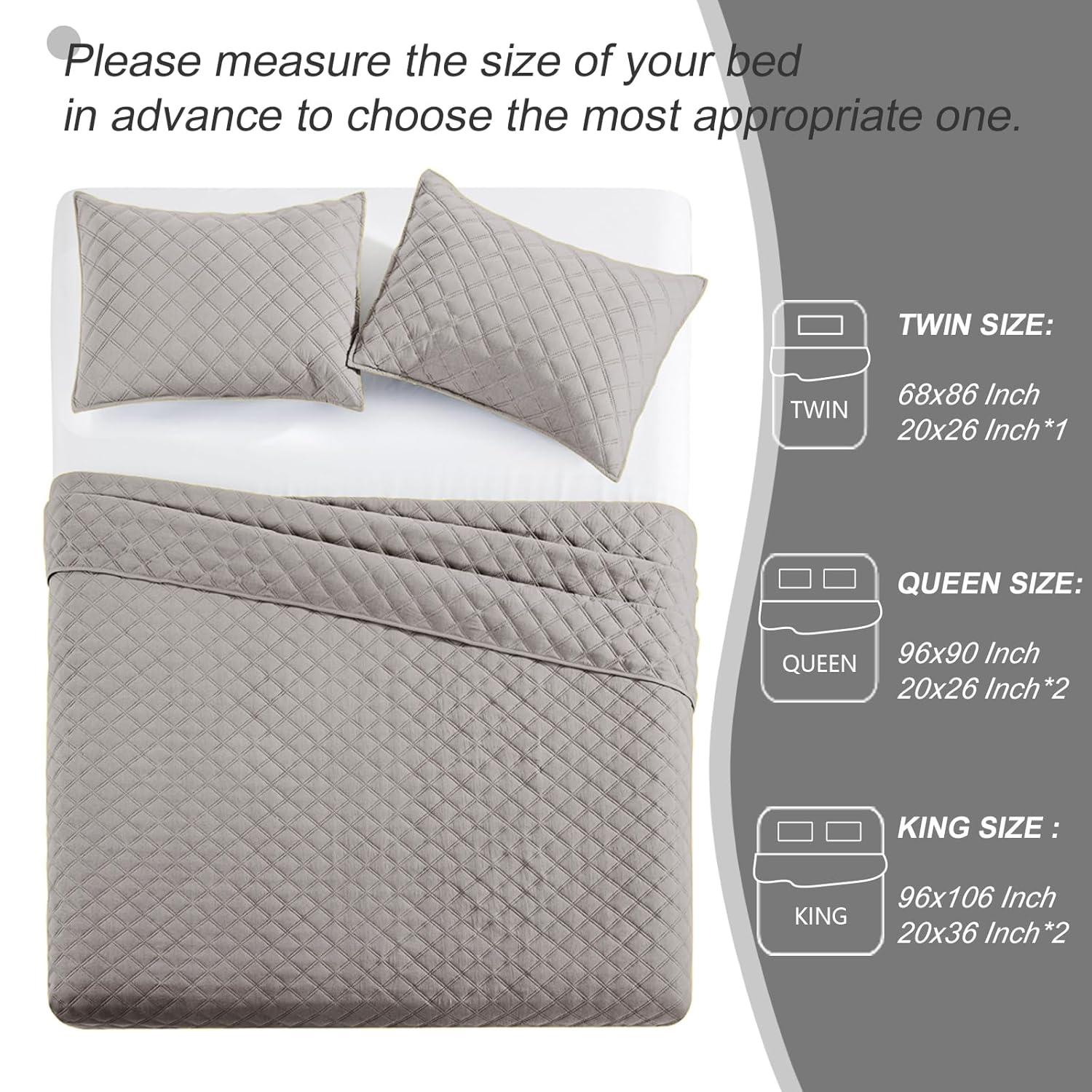 Exclusivo Mezcla Queen Quilt Bedding Set, Lightweight Soft Light Grey Queen Bedspreads Coverlets with Geometric Stitched Pattern