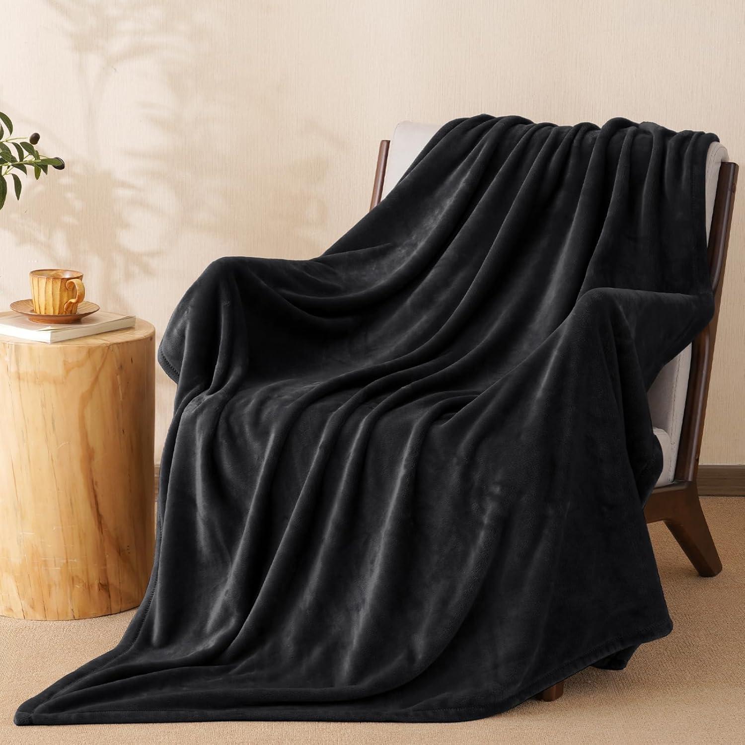 Pavilia Hand Woven Throw Blanket