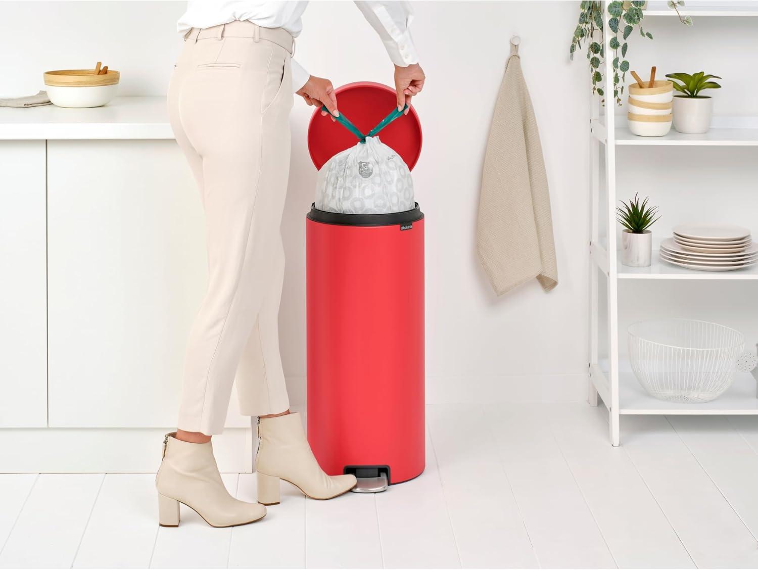 Brabantia NewIcon Step On Trash Can, 8 Gallon (30 Liter)
