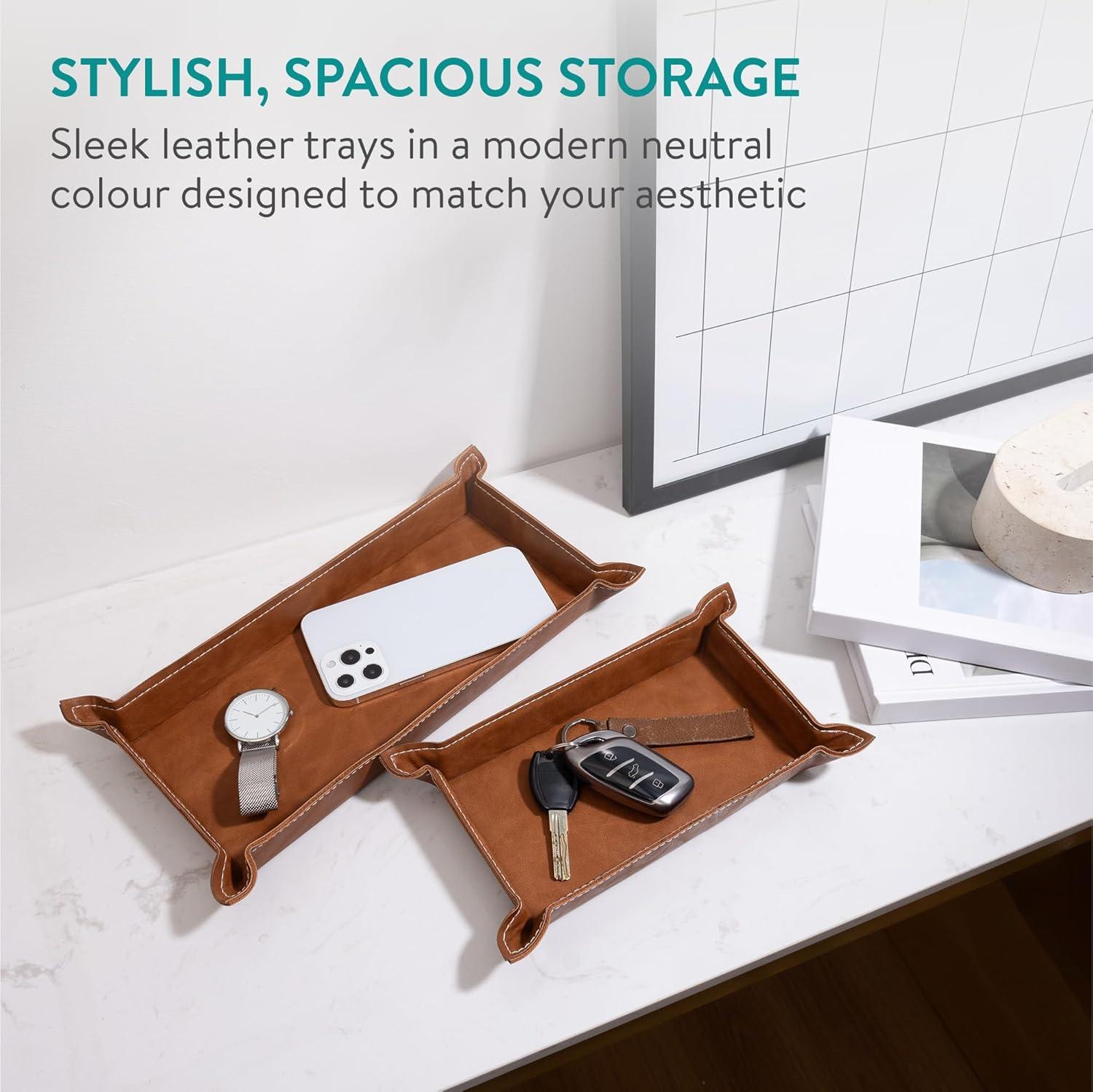 Navaris Faux Leather Tray Set - 2 Valet Organizer Trays for Bedside Table, Retro Fashion - Desk Storage Plate for Key Coin Phone Wallet (Brown)