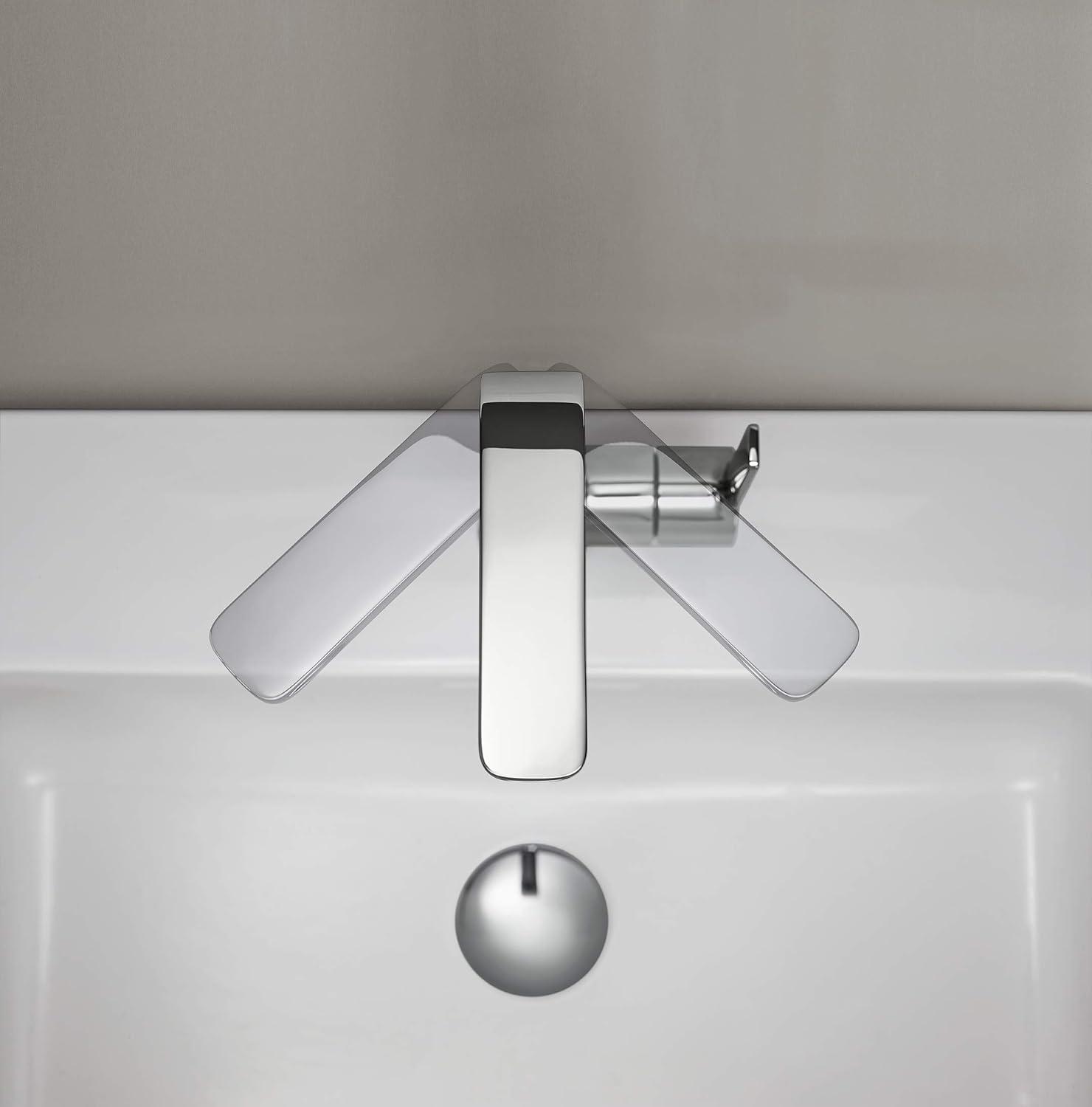 Lineare™ Single Hole Bathroom Faucet with Drain Assembly