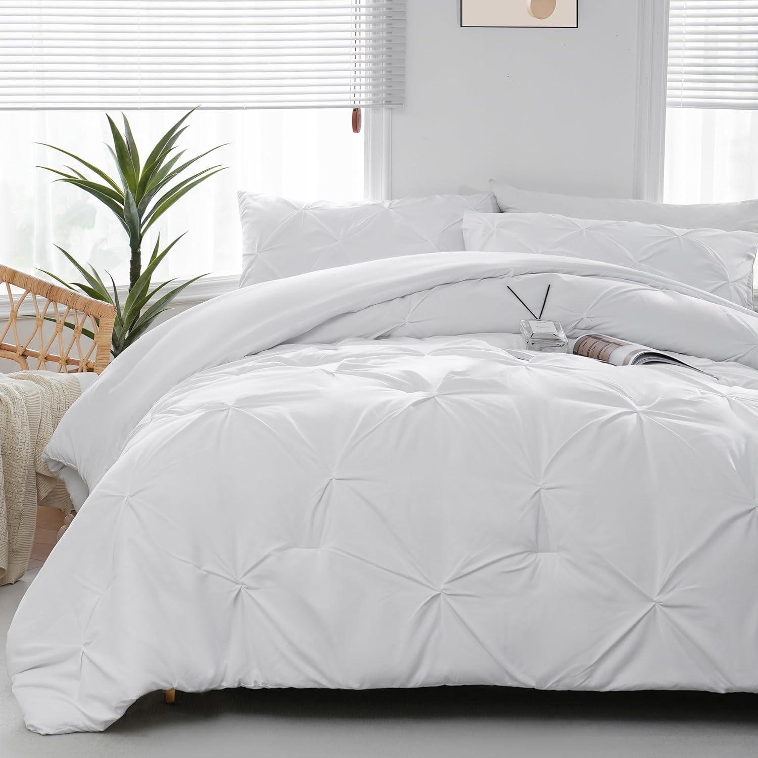 White Microfiber Pintuck Queen Duvet Cover Set