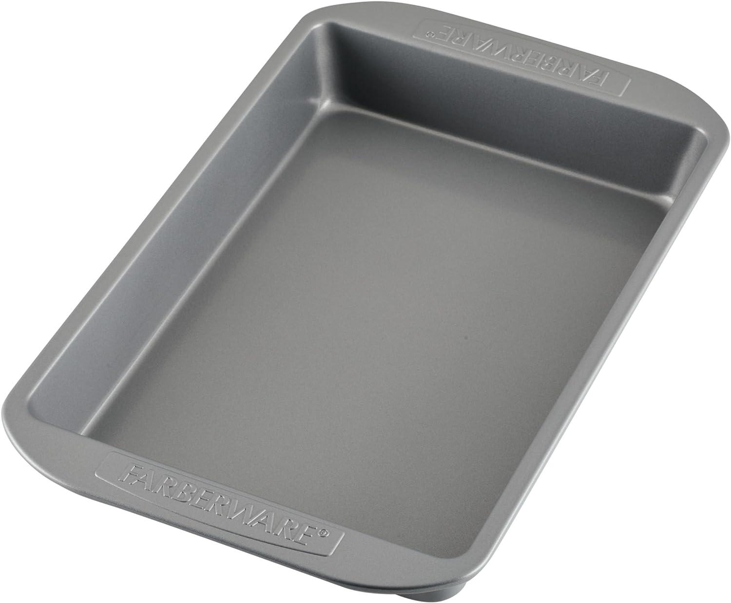 Gray Nonstick Heavy-Duty Rectangular Cake Pan 13" x 9"