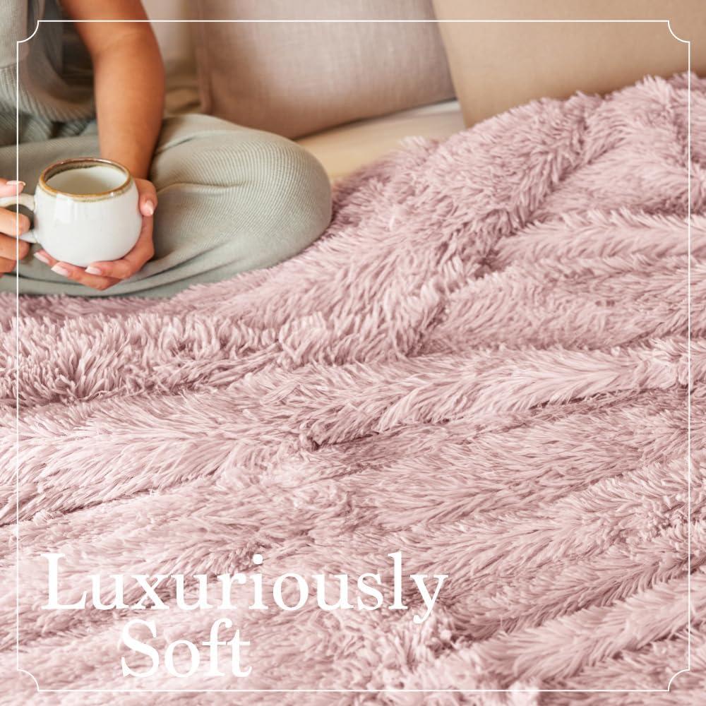 Dusty Rose Reversible Sherpa and Faux Fur Throw Blanket