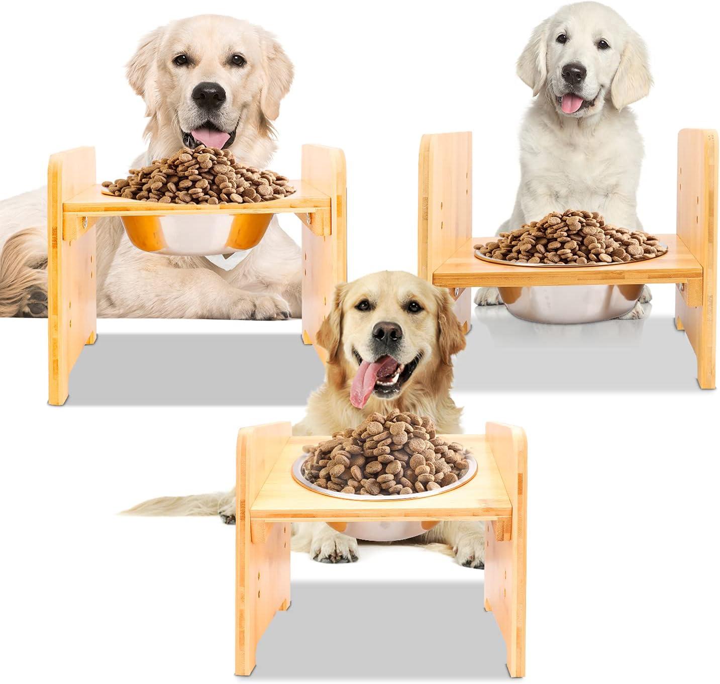 YY FOREYY Juego de 2 Tazones Elevados para Perros y Gatos, Tazones de Agua y Comida para Perros con Inclinación de Bambú, Comedero con 3 Tazones de Acero Inoxidable y Patas Antideslizantes para una Alimentación Cómoda