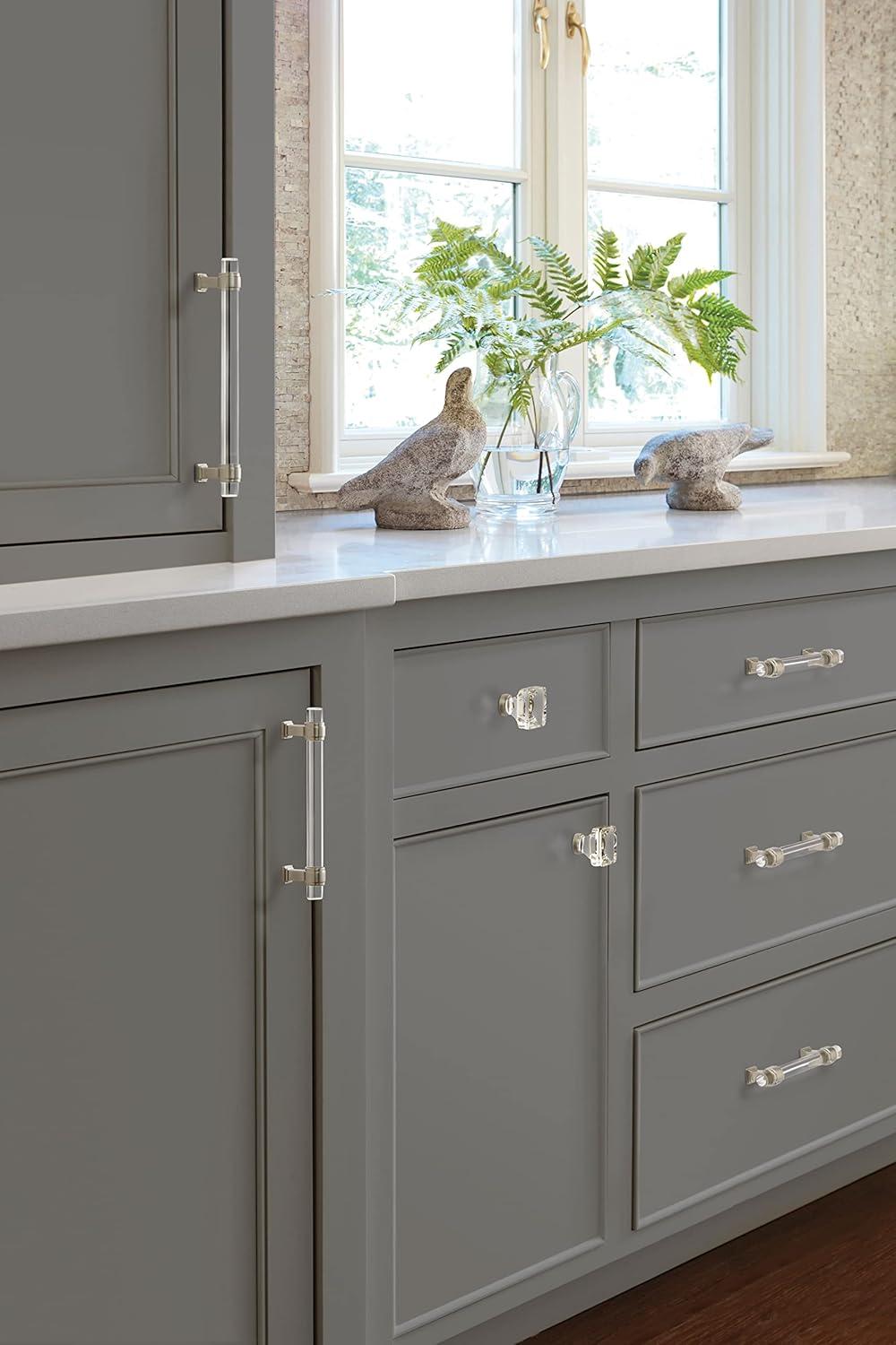 Glacio 6 5/16" Center to Center Bar Pull