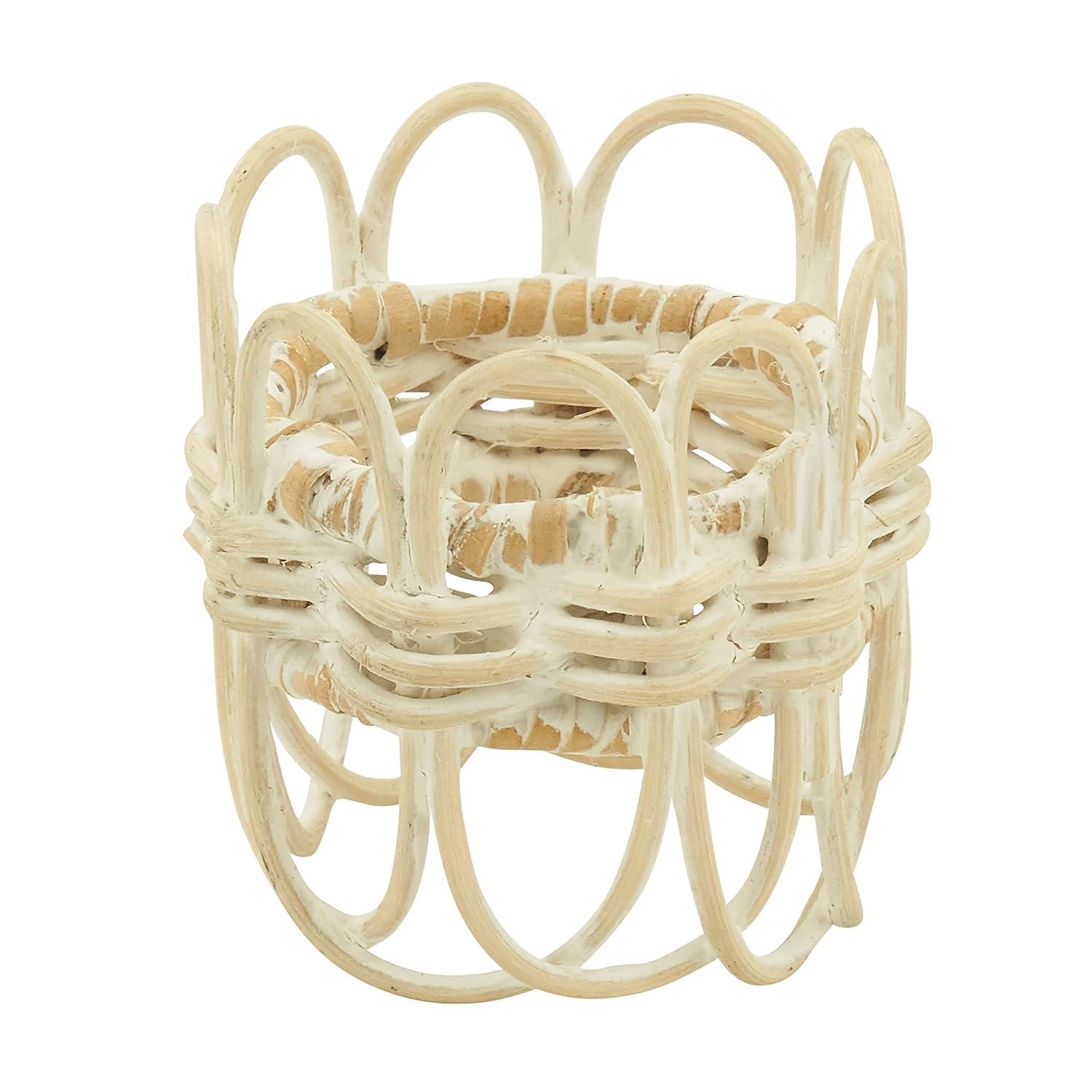 Saro Lifestyle Napkin Rings With Rattan Twisted Design (Set of 4), White