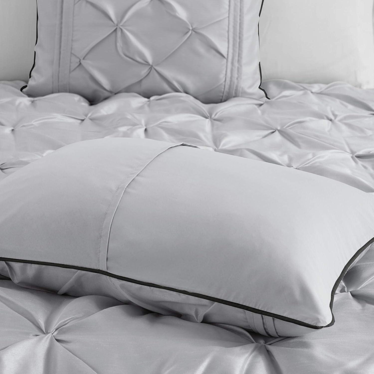 Laurel 7 Piece Tufted Comforter Set