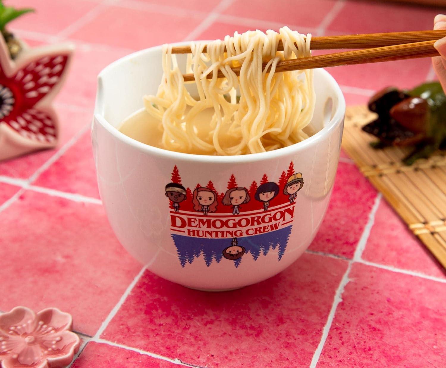 Silver Buffalo Stranger Things Demogorgon Hunting Crew 20-Ounce Ramen Bowl and Chopstick Set