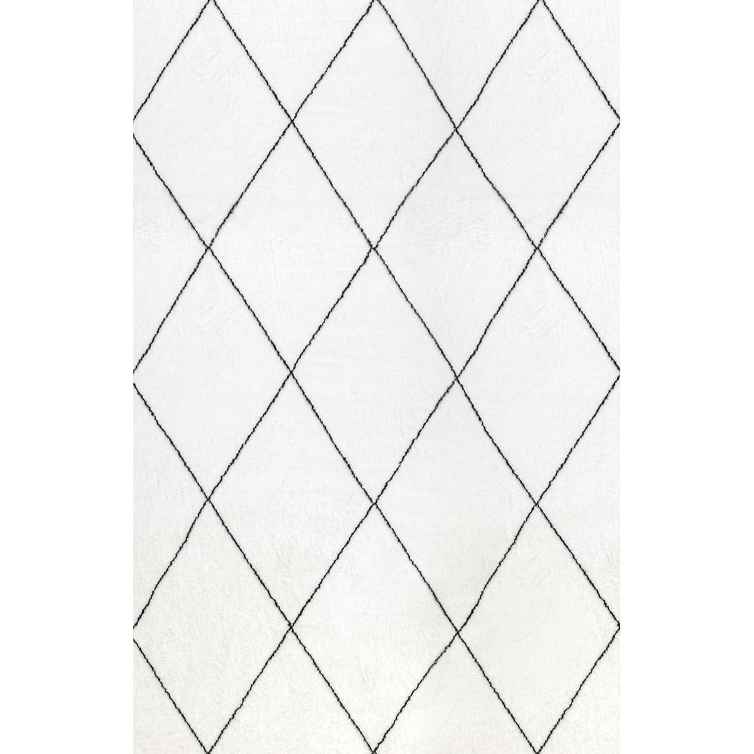 Loon Peak® Addy Trellis Machine Washable Shag Ivory Area Rug