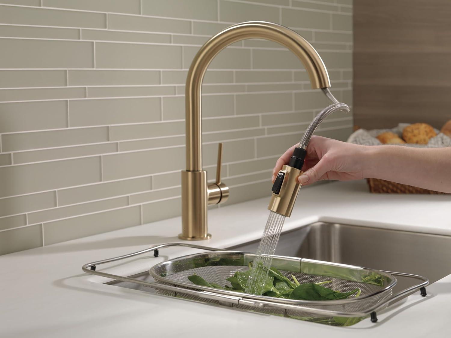 Modern Elegance 15'' Bronze Brass Pull-Out Spray Kitchen Faucet