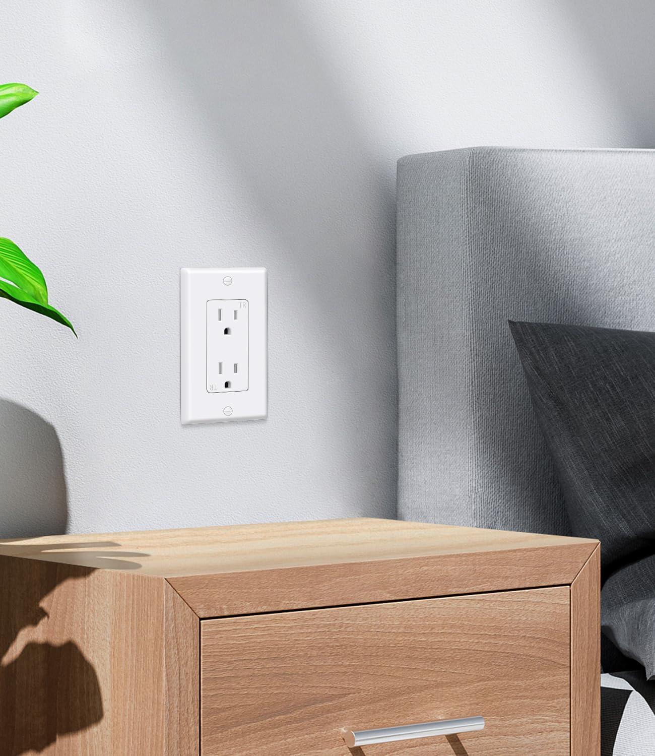 15 Tamper Resistant Decorator Outlet