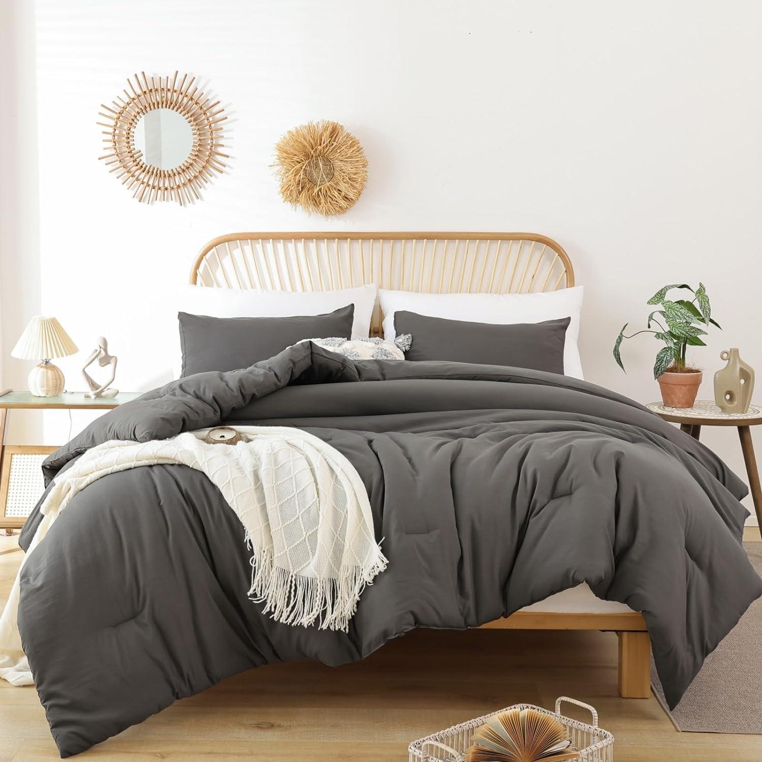 Charcoal Gray Microfiber Full Comforter Set with Pillowcases