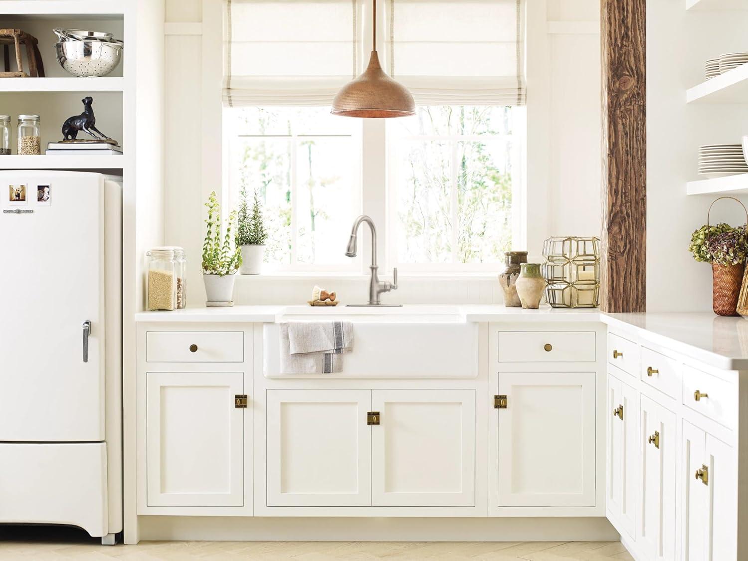 Brantford Pull Out Single Handle Kitchen Faucet with PowerBoost and Reflex