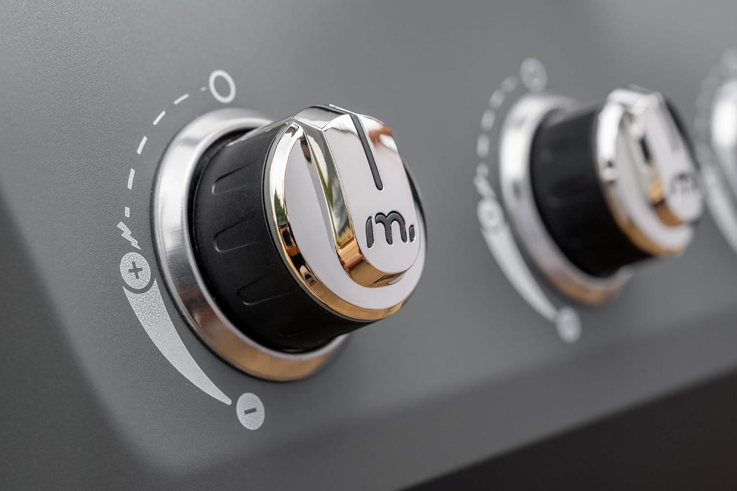 Megamaster 4 - Burner Freestanding Liquid Propane Gas Grill