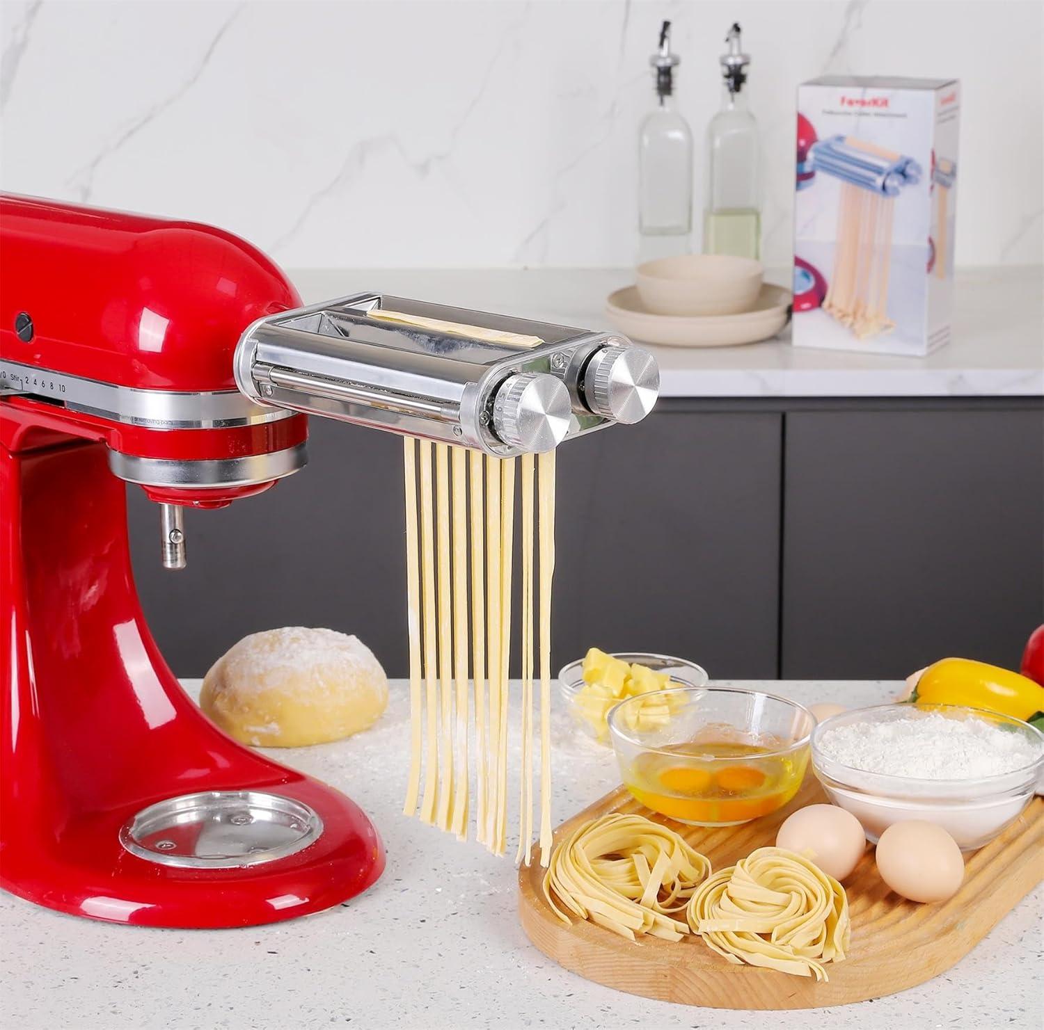 Pasta Maker Attachment for KitchenAid Mixers,3 in 1 Set Included Pasta Sheet Roller, Spaghetti Cutter, Fettuccine Cutter Accessories and Cleaning Brush