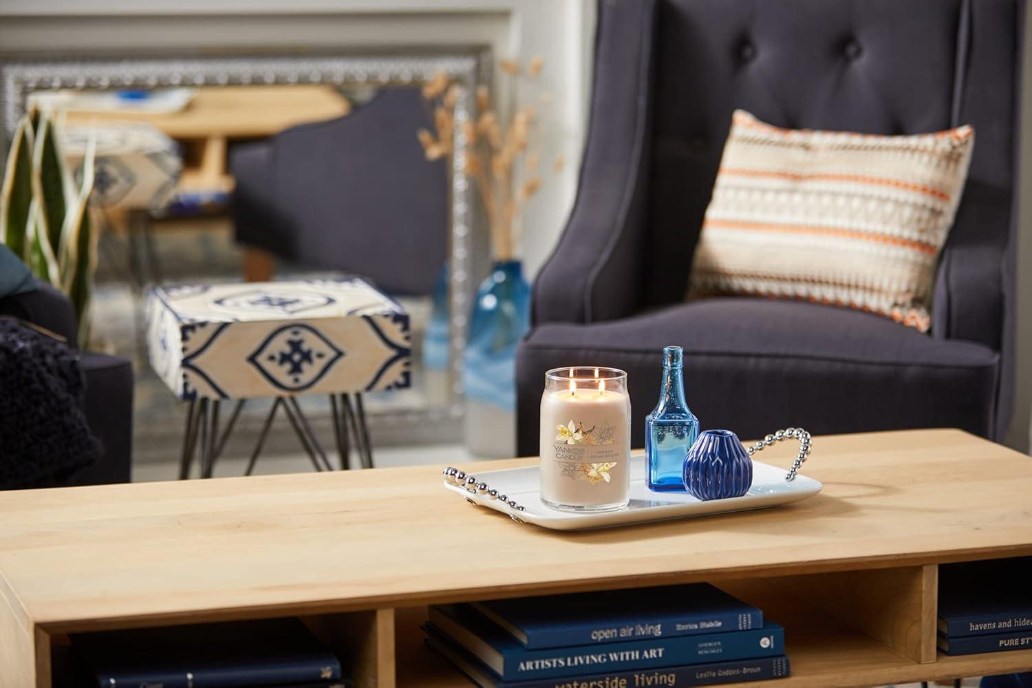 YANKEE CANDLE Signature Vanilla Crème Brulée Scented Candle