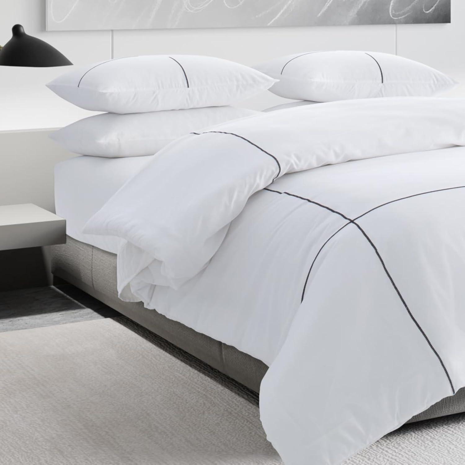 Vera Wang Zig Zag White Cotton Comforter Set