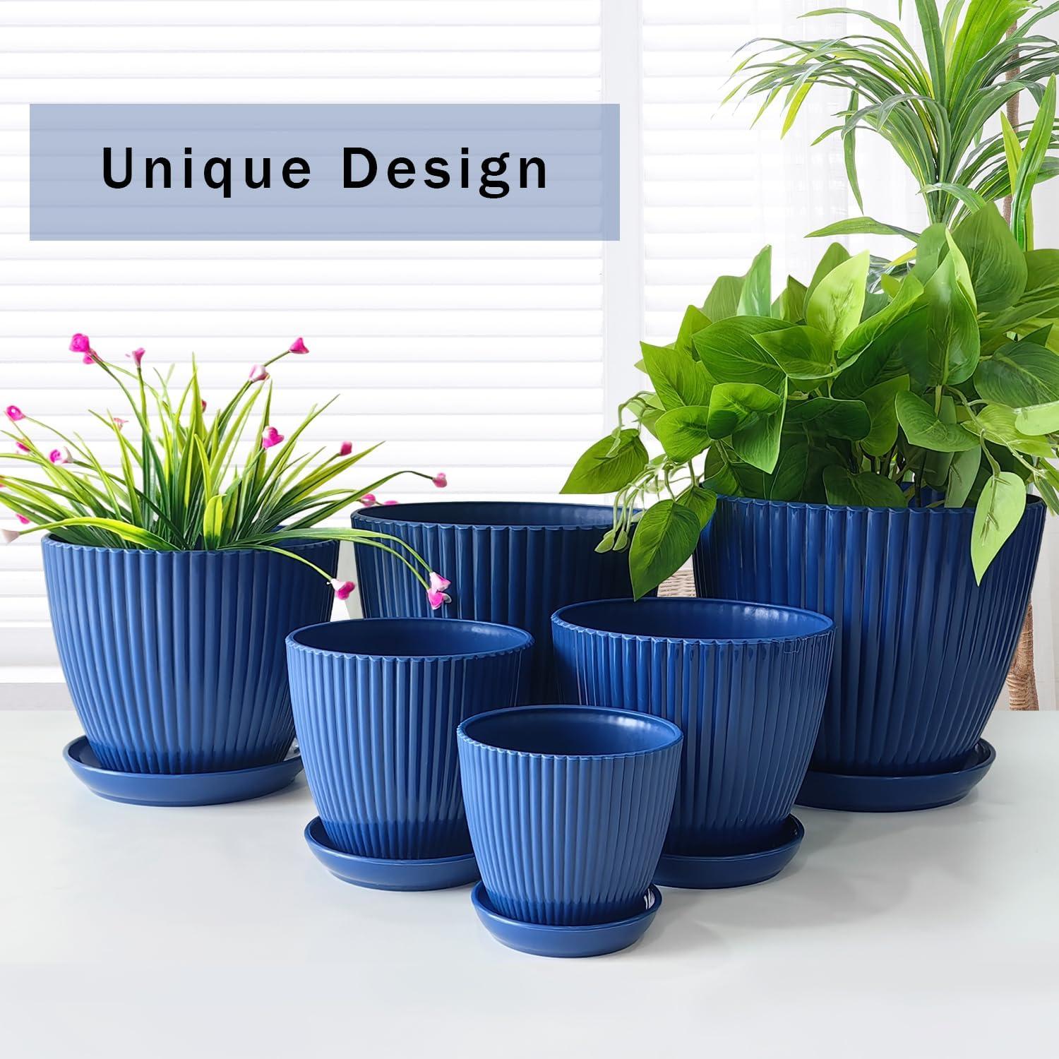 Dark Blue Round Plastic Indoor/Outdoor Plant Pots with Saucers, Set of 6