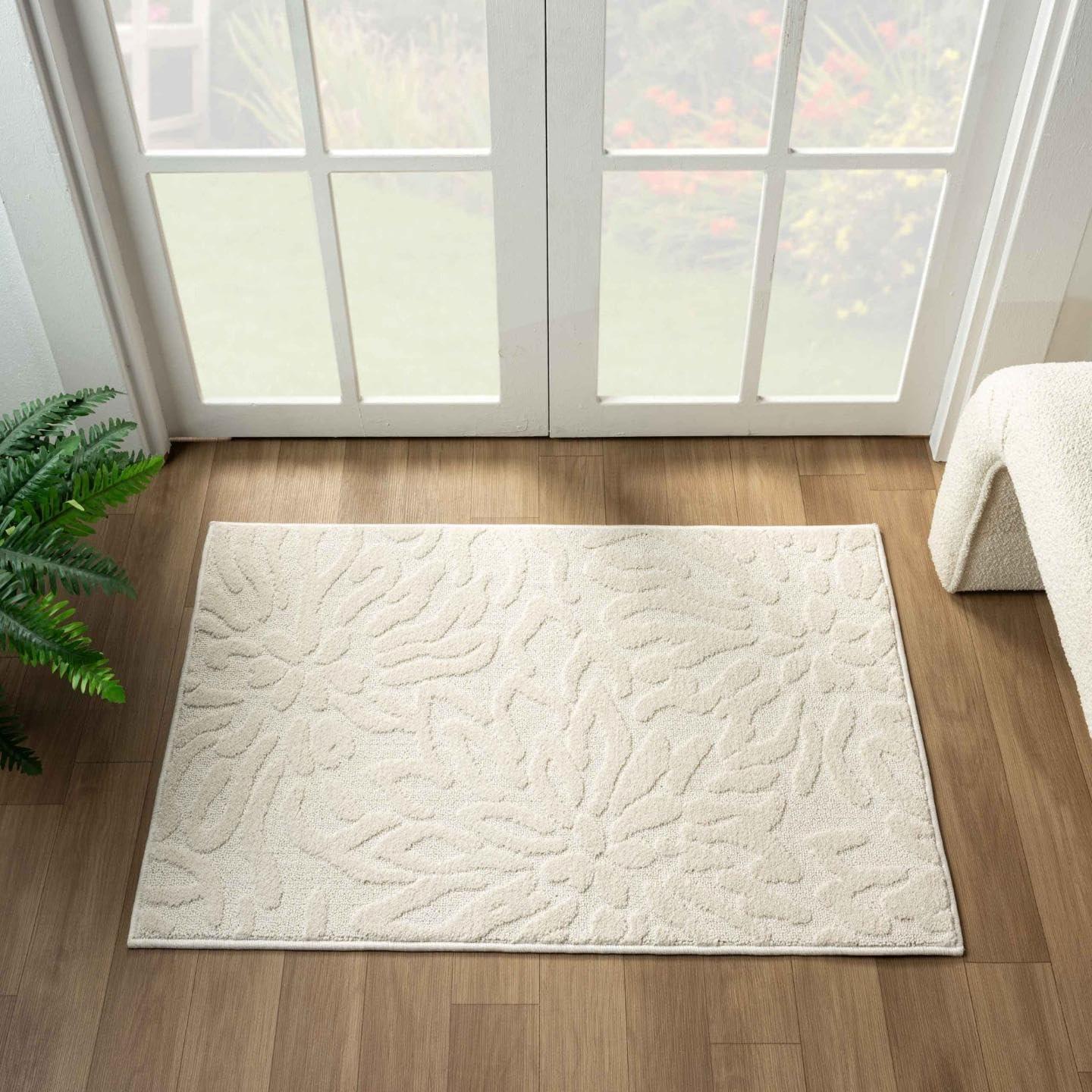 Cream Floral Patterned Synthetic 2x3 Area Rug