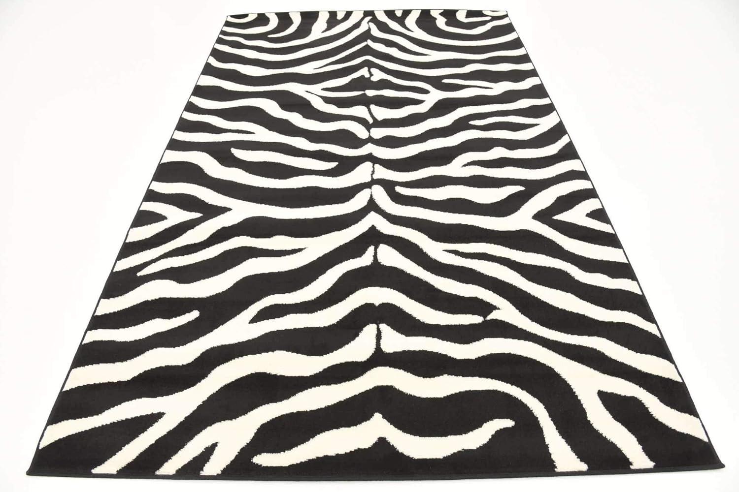 Unique Loom Wildlife Collection Area Rug - Okapi (5' 3" x 8' Rectangle Black/Cream)