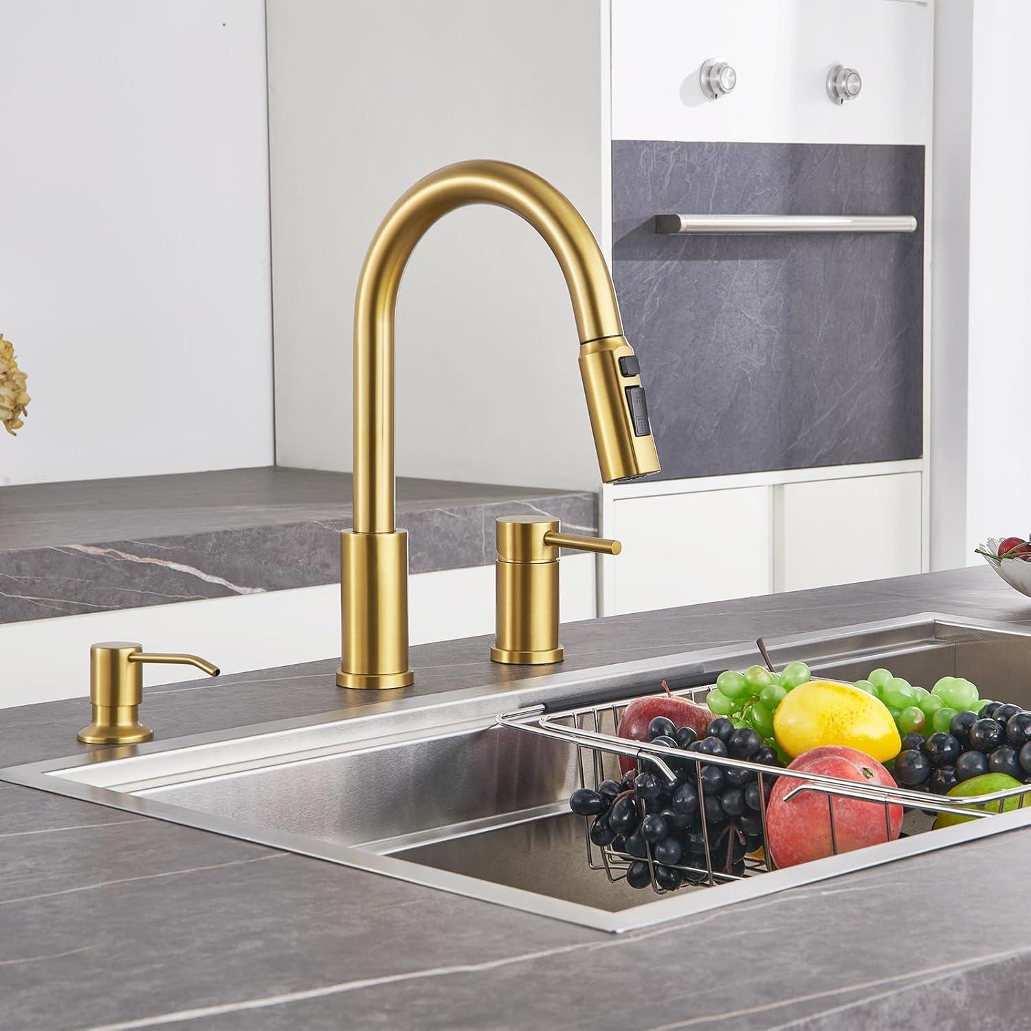 Kitchen Faucet Single Handle Stainless Steel Kitchen Sink Faucet with Pull Out Sprayer Brushed Gold Sprayer and Handle