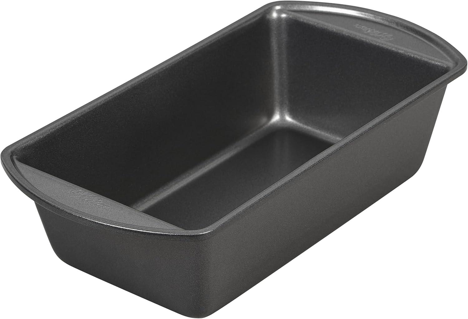 Wilton Nonstick Steel 6-Piece Bakeware Set