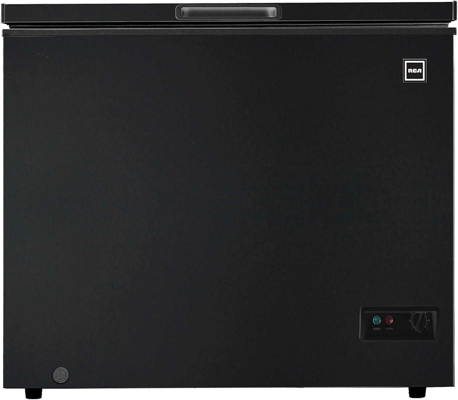 RCA, 7.1 CU FT. Chest Freezer, Black,RFRF470-BLACK-6COM