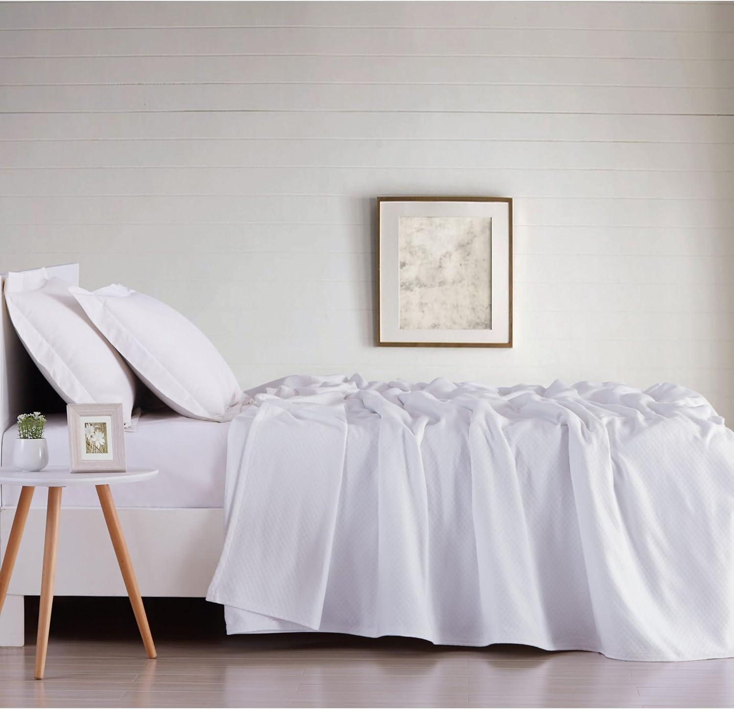 Charisma Hand Woven Throw Blanket